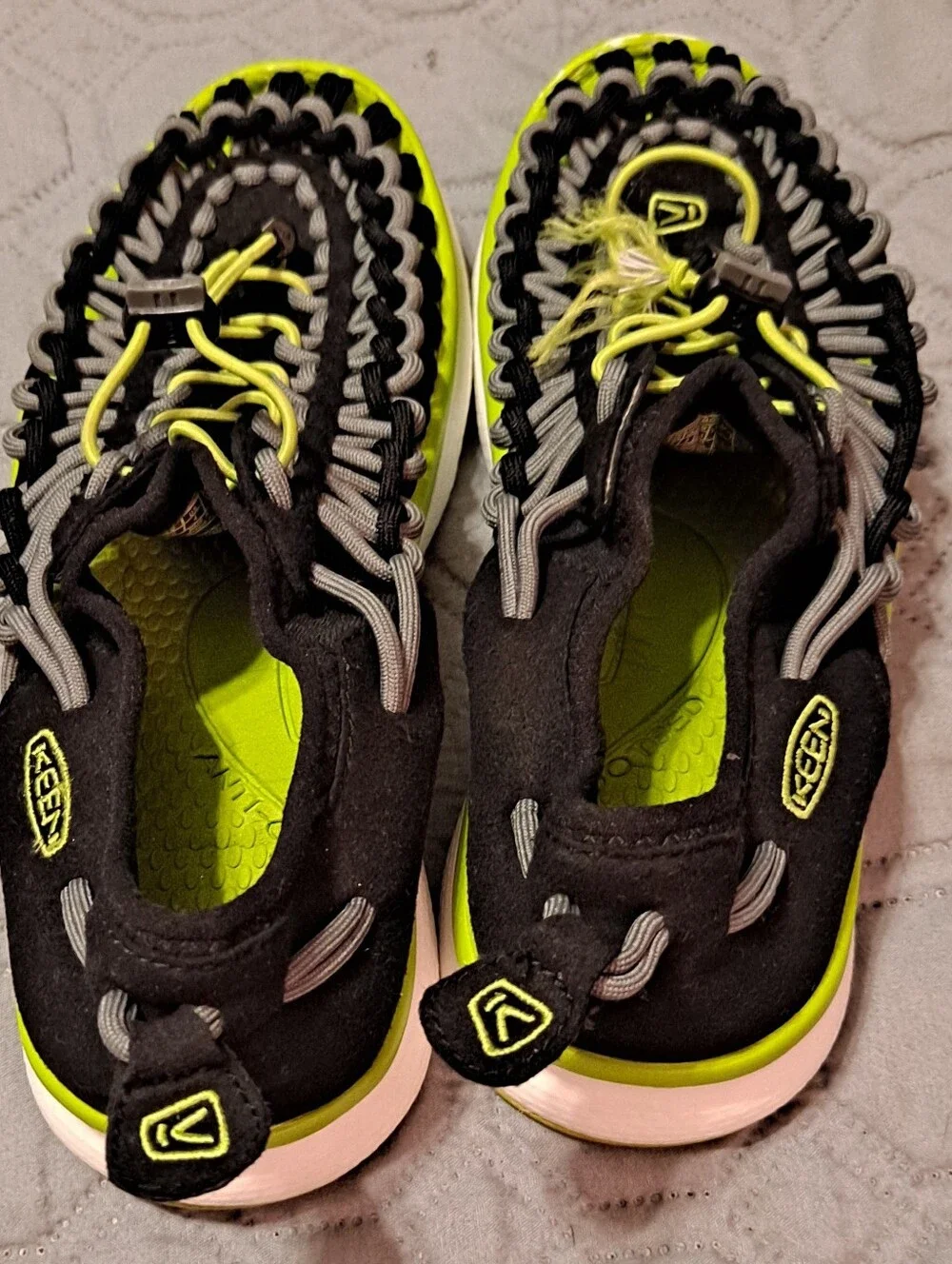 Keen UNEEK Neon Yellow & Black Braided Rope Sandals Size 4